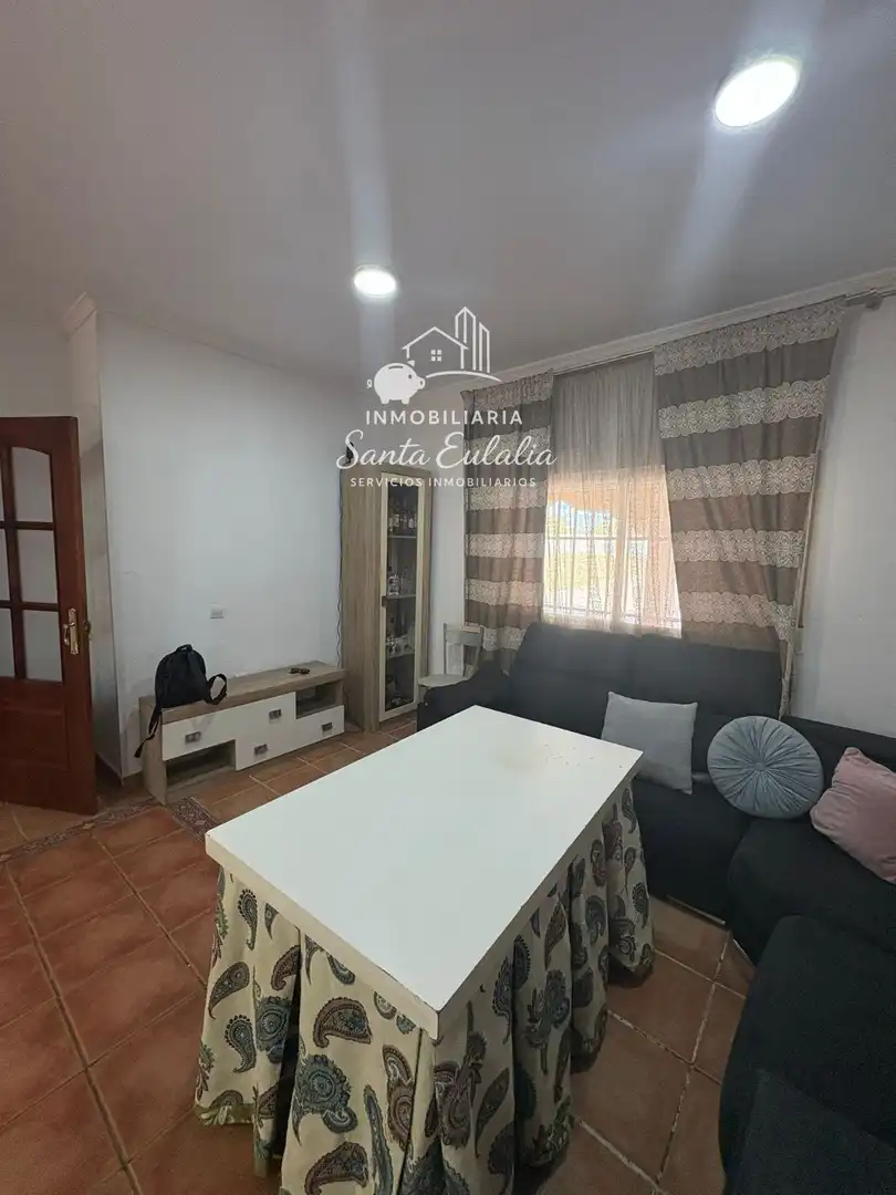 Sala de estar de Casa o chalet en venta en Valverde de Mérida con Aire acondicionado, Calefacción y Parquet