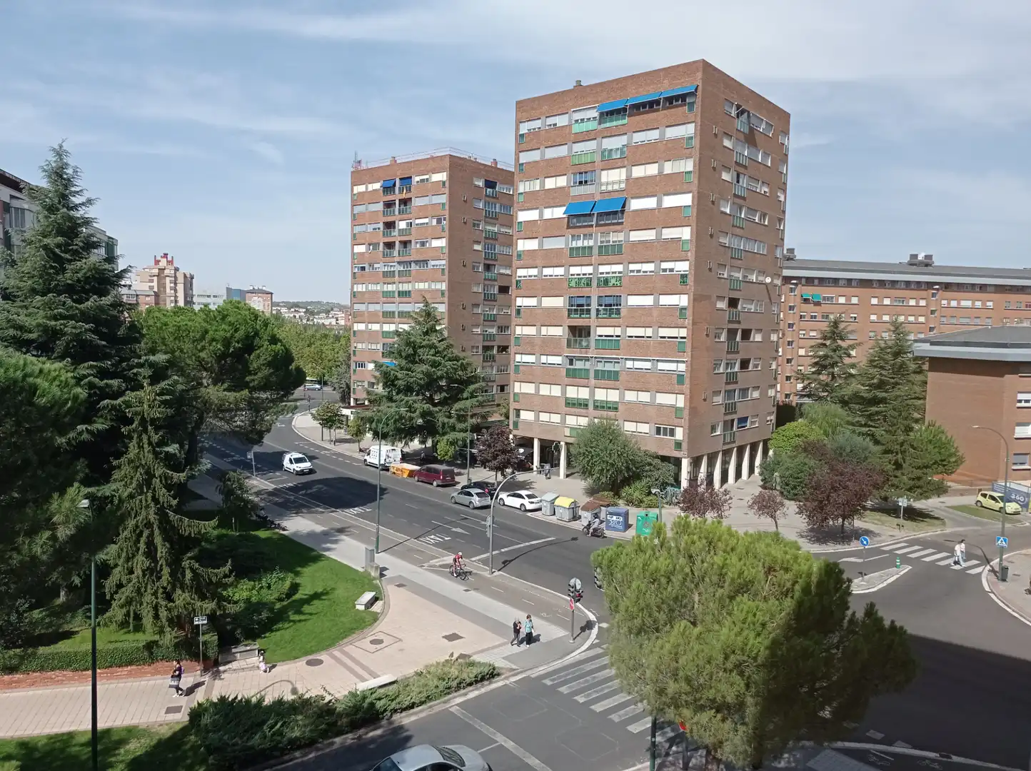 Vista exterior de Pis en venda en Valladolid amb Parquet, Terrassa i Traster