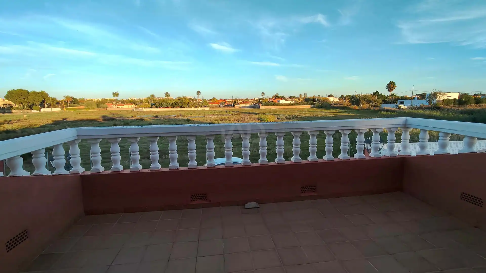 Terrassa de Casa o xalet en venda en Castellón de la Plana / Castelló de la Plana amb Calefacció, Terrassa i Piscina