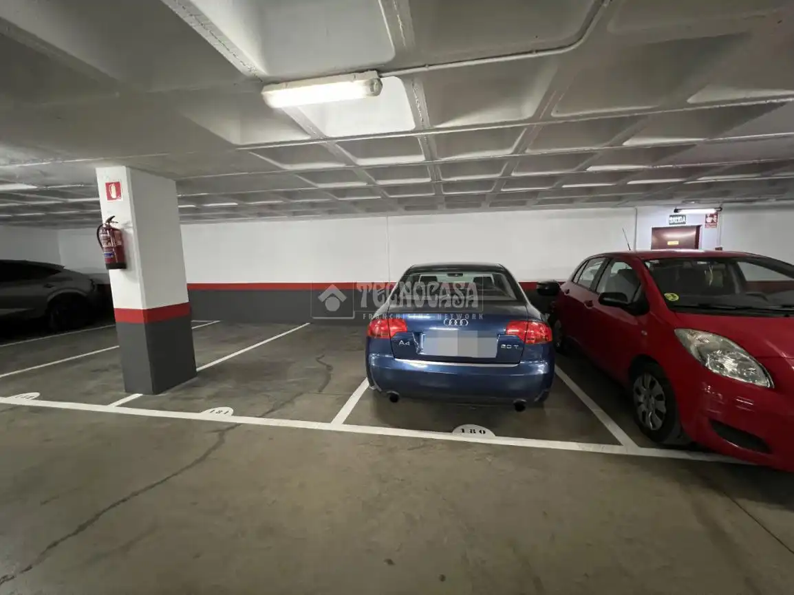 Einzelparkplatz zum Verkauf in Latina, imagen 7