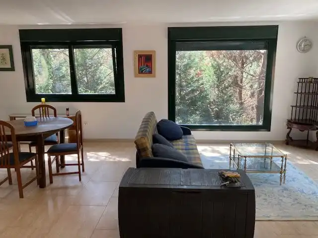 Sala d'estar de Casa o xalet en venda en Carballo amb Terrassa i Forn