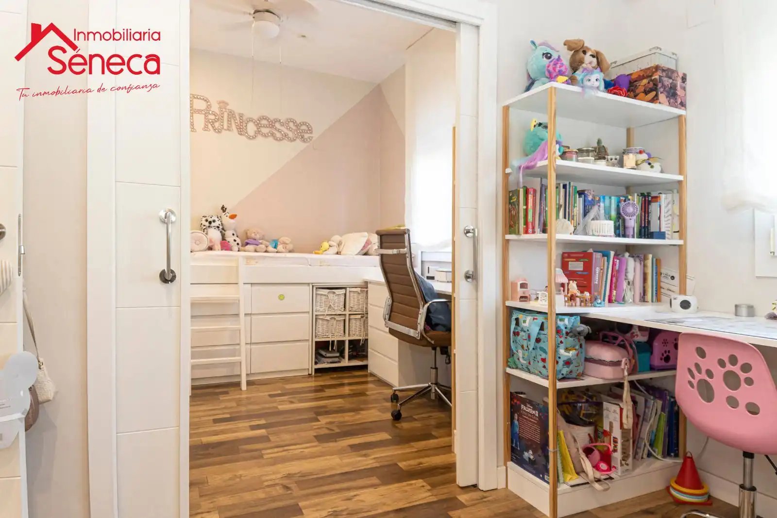Bedroom of Flat for sale in Córdoba  with Air Conditioner, Heating and Terrace