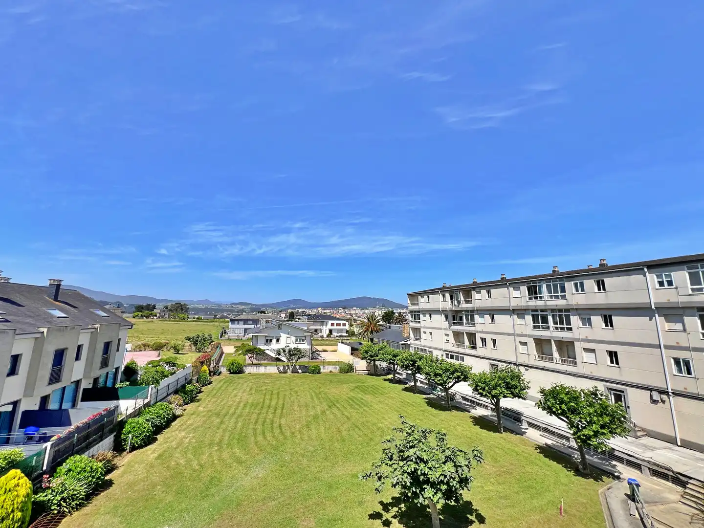 Exterior view of Apartments for sale in Barreiros  with Private garden
