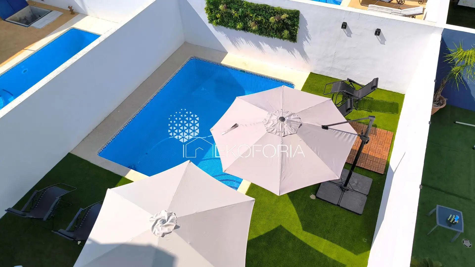 Piscina de Casa adosada en venta en Beneixida con Aire acondicionado, Calefacción y Jardín privado