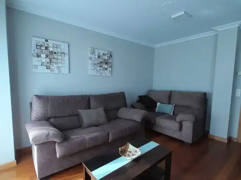 Wohnzimmer von Wohnung zur Miete in Santiago de Compostela  mit Balkon