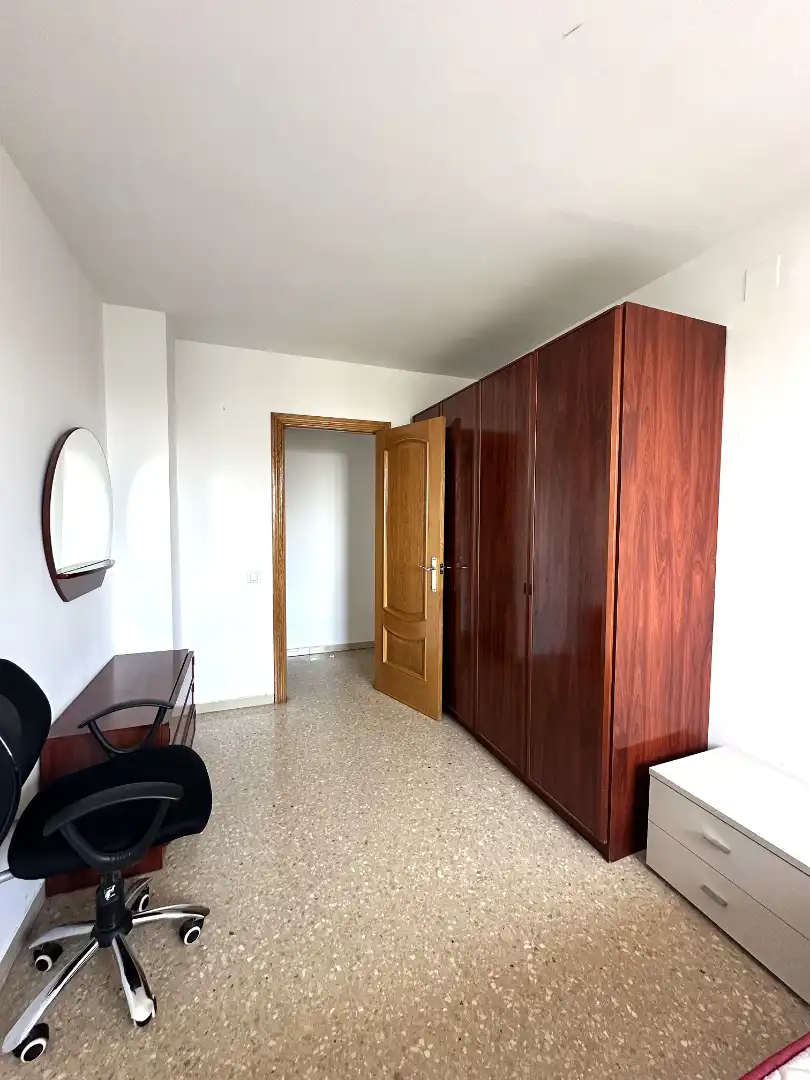 Bedroom of Flat for sale in Badalona  with Air Conditioner, Heating and Parquet flooring