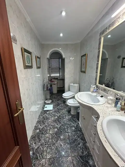 Baño de Piso en venta en Alfaro con Aire acondicionado, Calefacción y Balcón