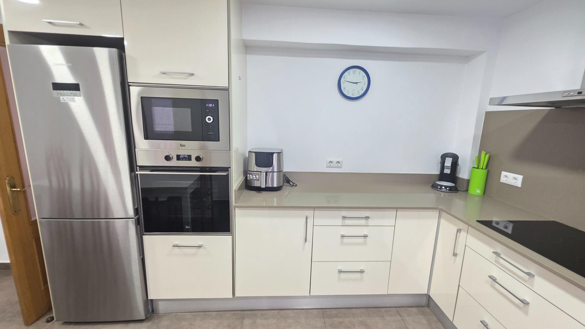 Kitchen of Flat for sale in Paterna  with Air Conditioner and Balcony