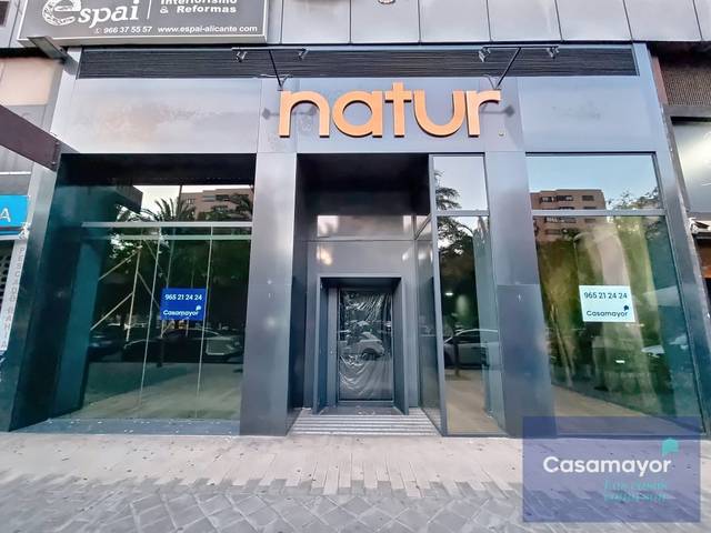 Local comercial en Alquiler en Avenida Pintor Xavier Soler en Garbinet - Parque de las Avenidas