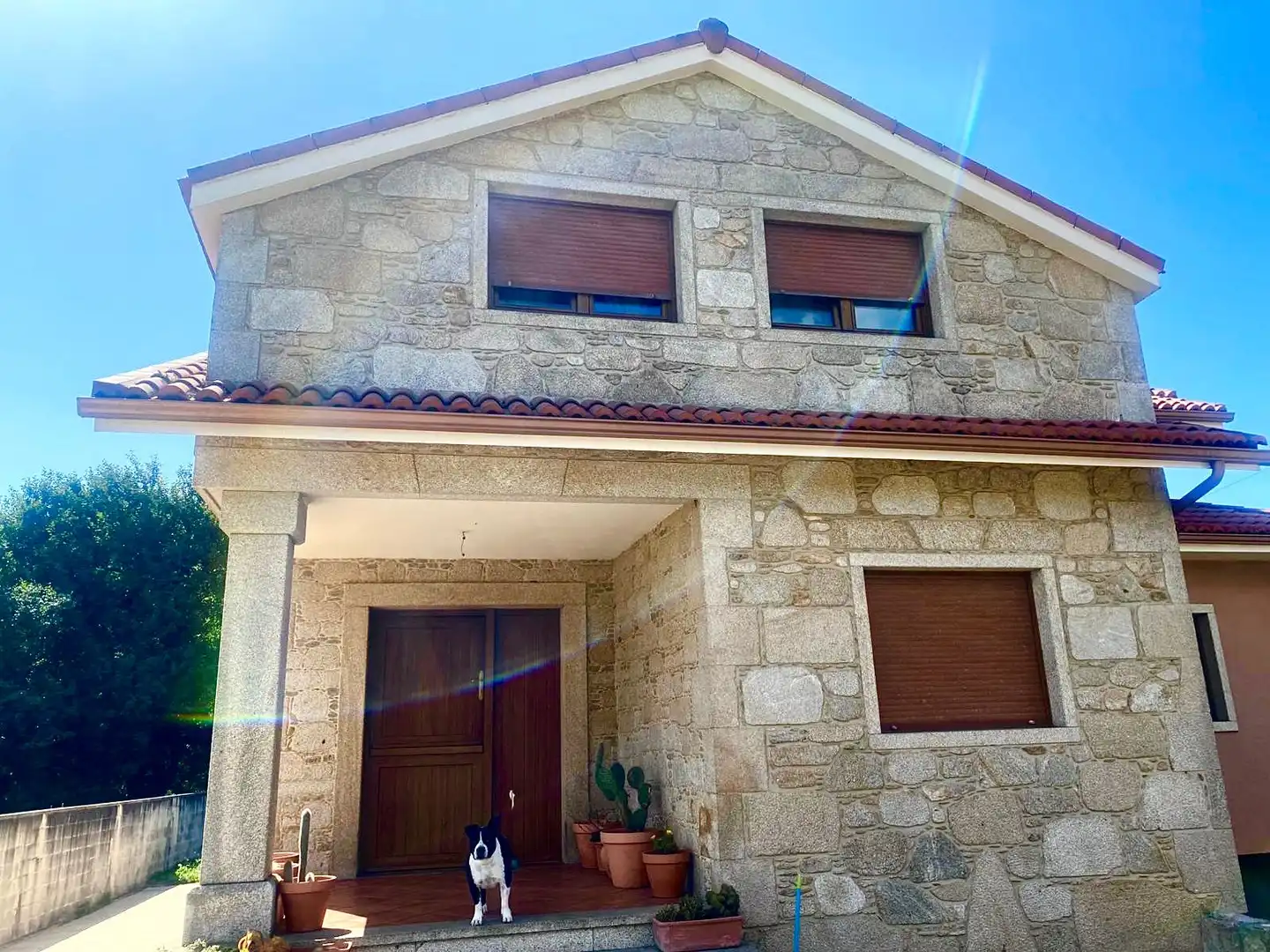 Vista exterior de Casa o xalet en venda en Fisterra amb Jardí privat, Moblat i Forn