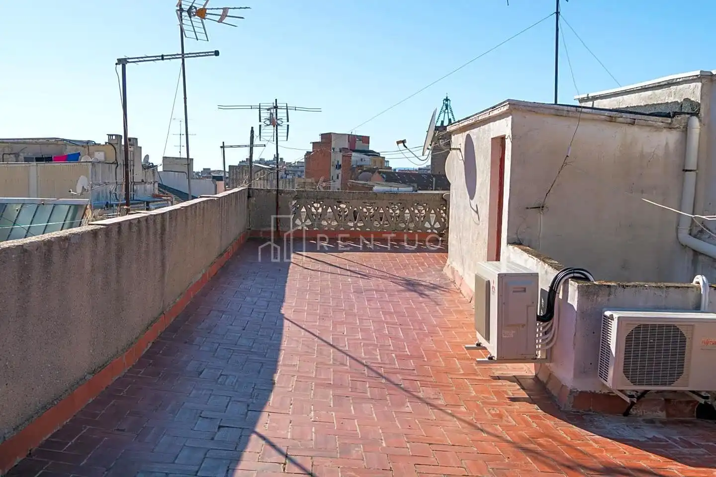 Ático de alquiler en Del Callao, Hostafrancs