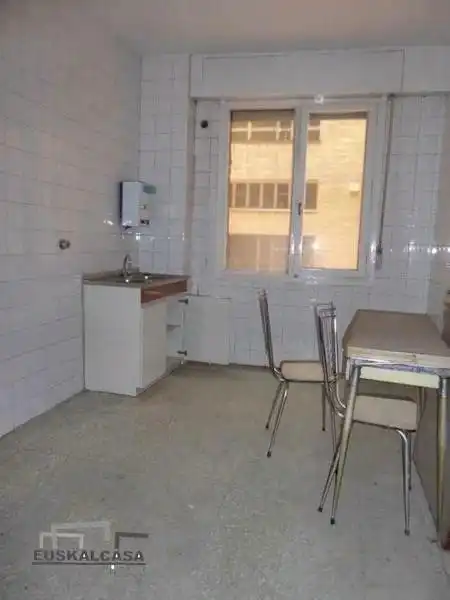 Kitchen of Flat for sale in Basurtu - Zorrotza