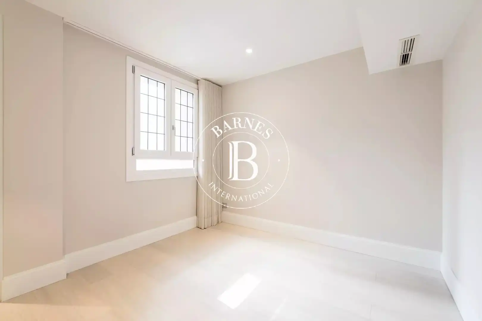 Flat with pool to rent in Barrio de Salamanca, imagen 52