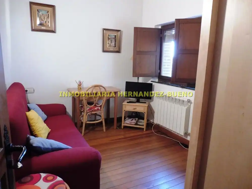 Sala d'estar de Edifici en venda en Huerta