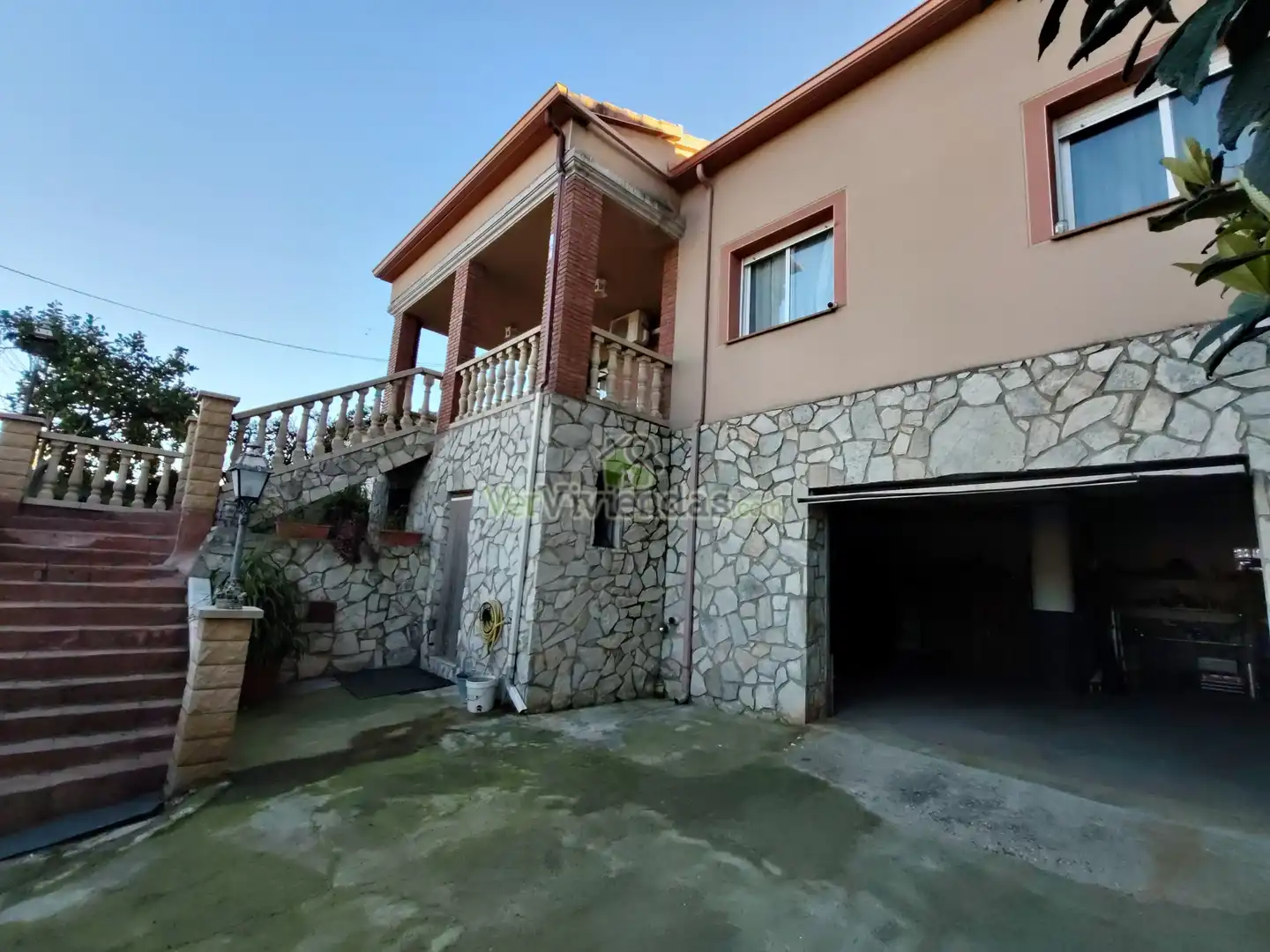 Vista exterior de Casa o xalet en venda en Piera amb Aire condicionat, Calefacció i Jardí privat