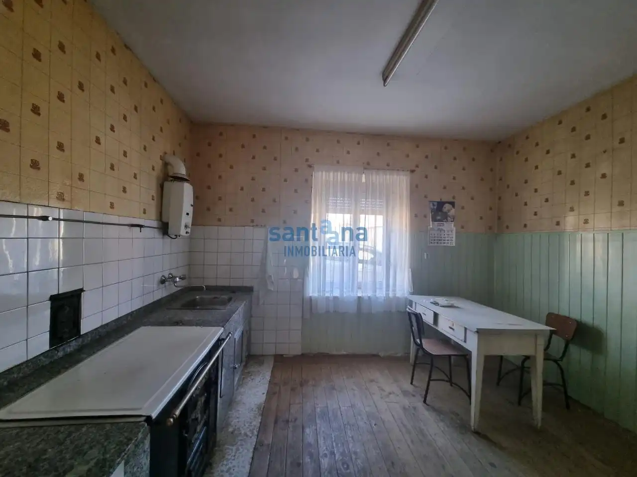 Cocina de Casa o chalet en venta en Benavides con Calefacción, Jardín privado y Trastero