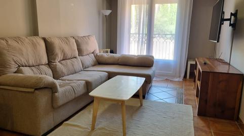 Foto 2 de Pis de lloguer a Calle Chopo, El Paraíso, Málaga