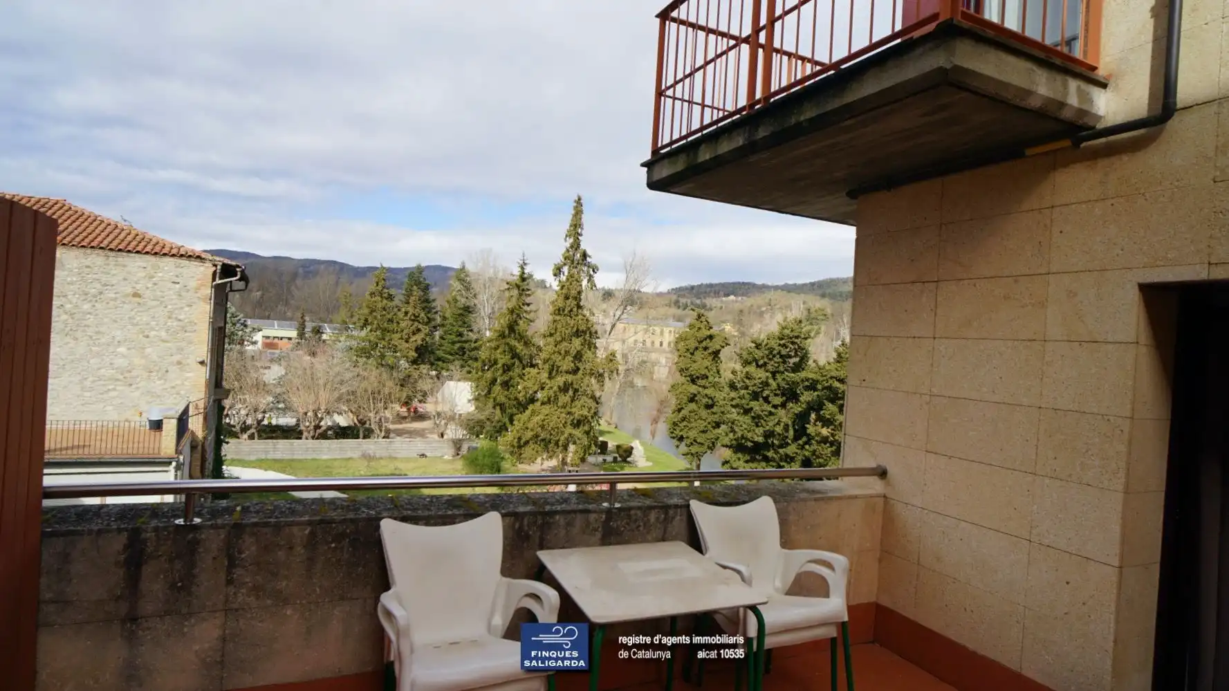 Terrassa de Edifici en venda en Sant Quirze de Besora