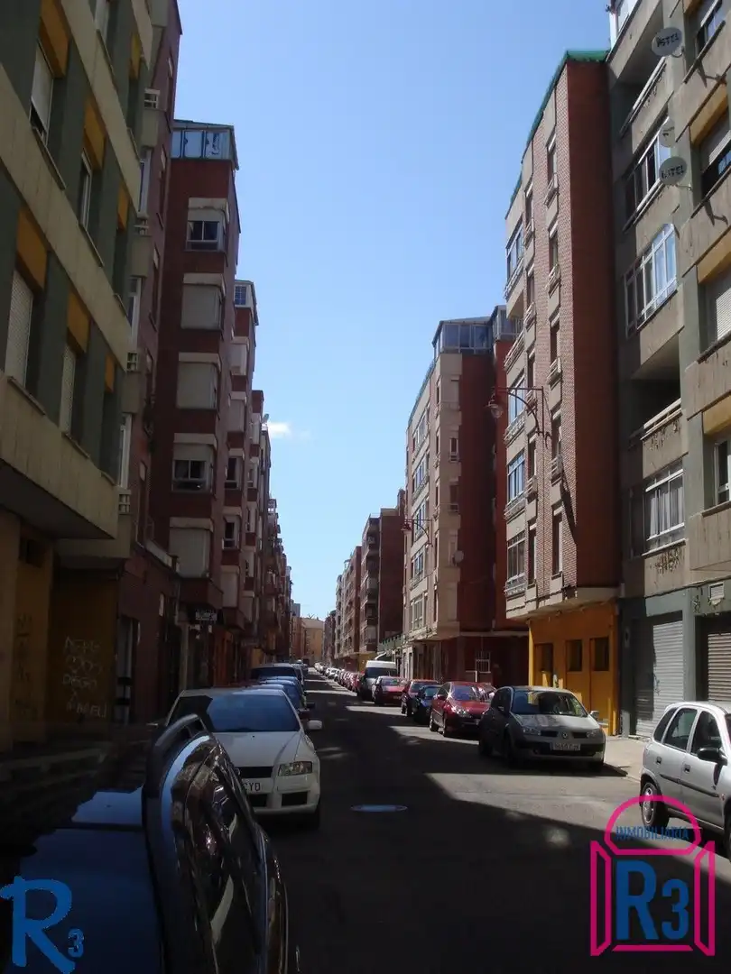 Local comercial en venda a San Guillermo, imagen 3