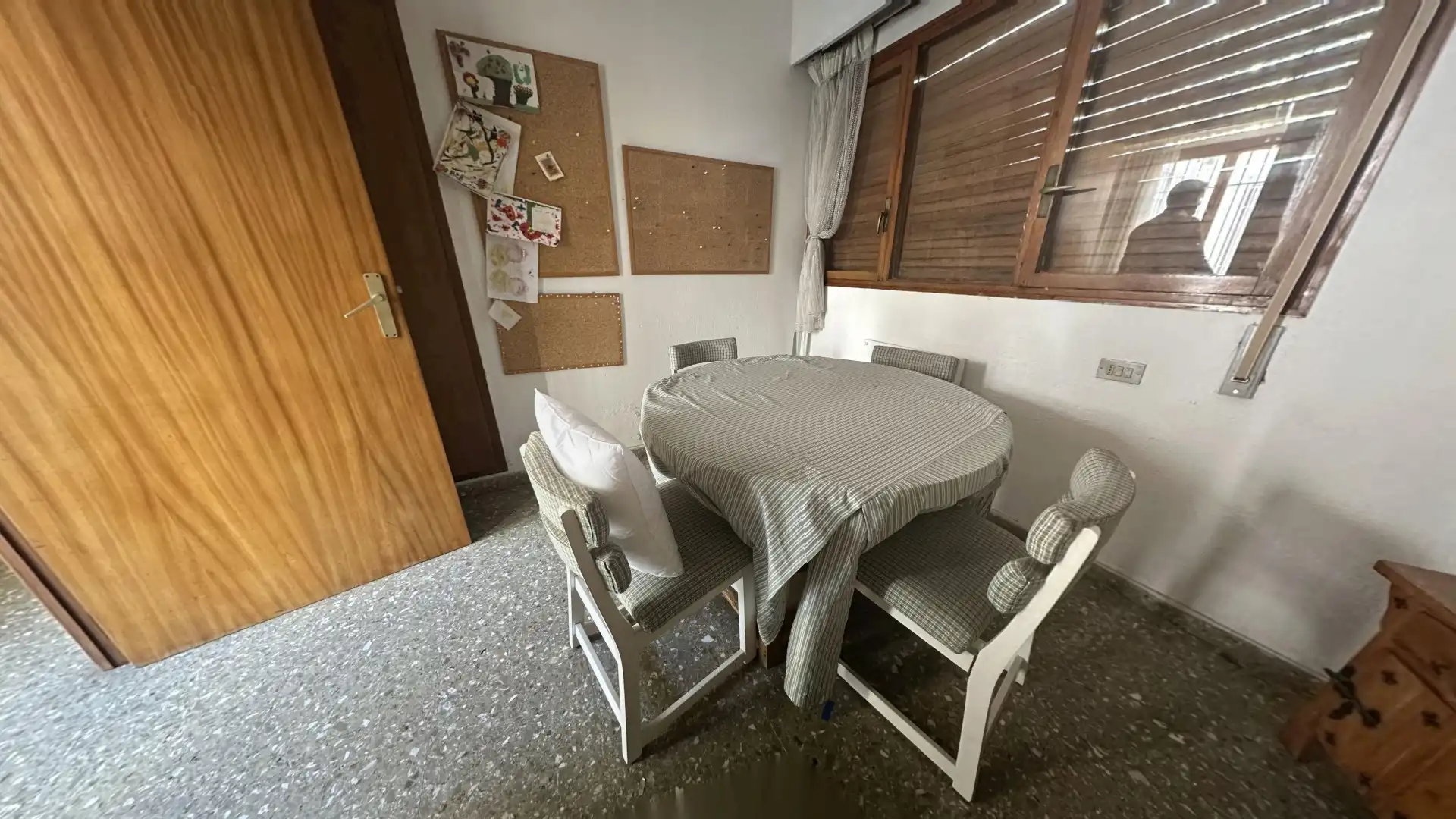 Menjador de Casa o xalet en venda en Alicante / Alacant amb Jardí privat, Terrassa i Piscina
