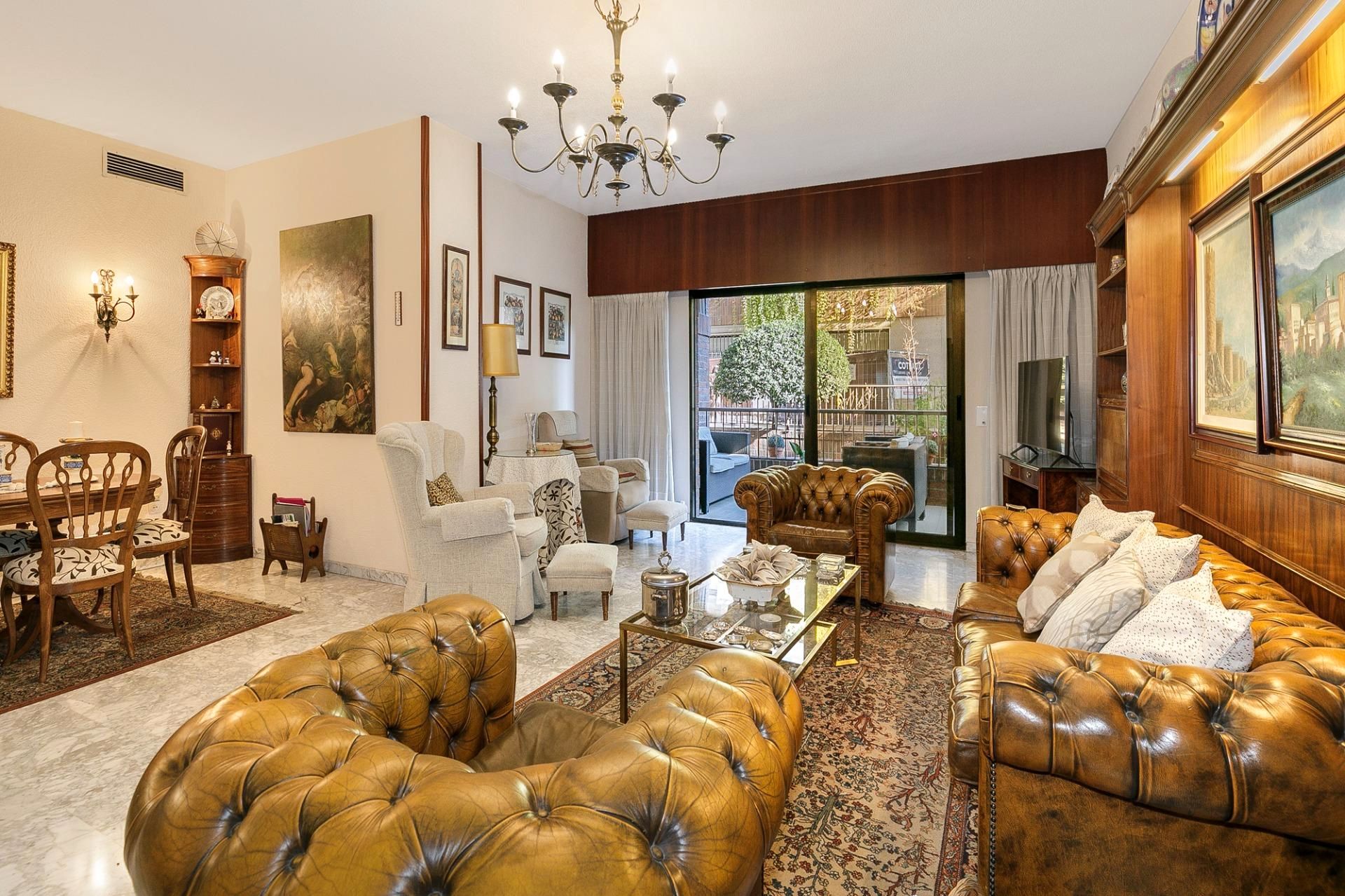 Living room of Flat for sale in  Granada Capital  with Air Conditioner, Heating and Private garden