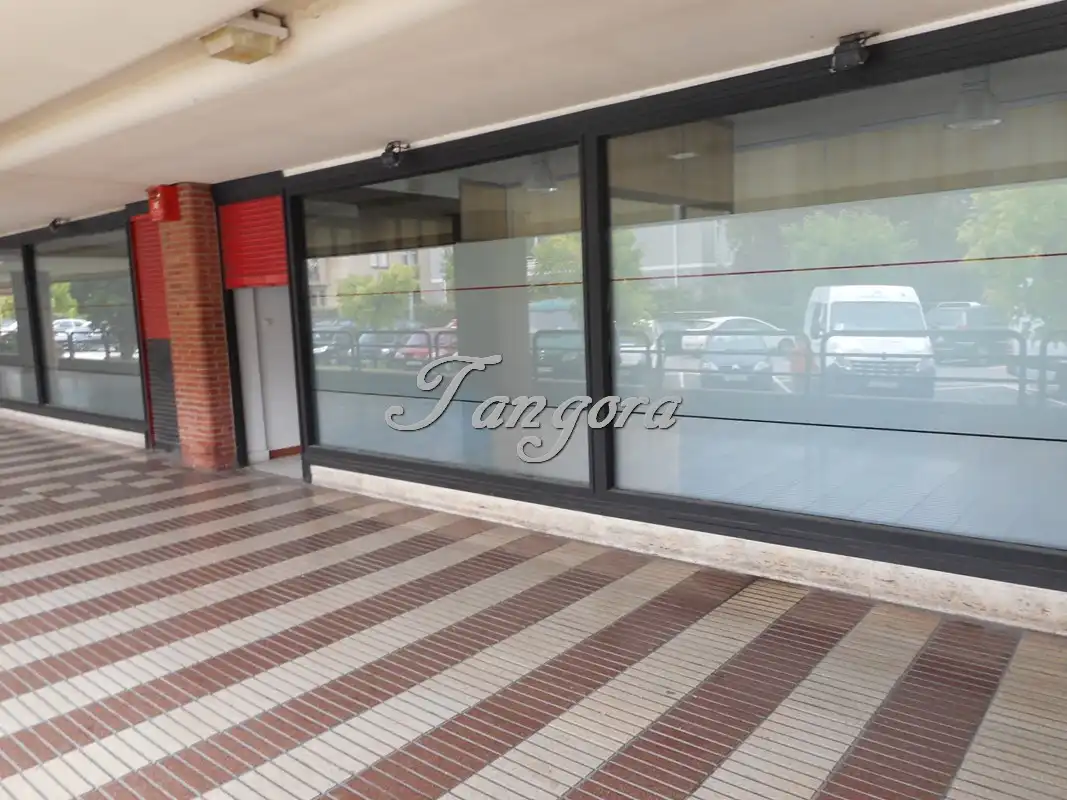 Local de alquiler en Getxo  con Aire acondicionado, Parquet y Alarma