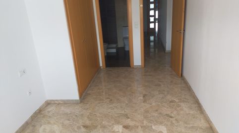 Foto 5 de Piso en venta en Av Jaume I, Montserrat, Valencia