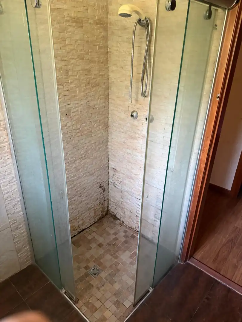 Baño de Casa o chalet en venta en Vilanova del Vallès con Jardín privado