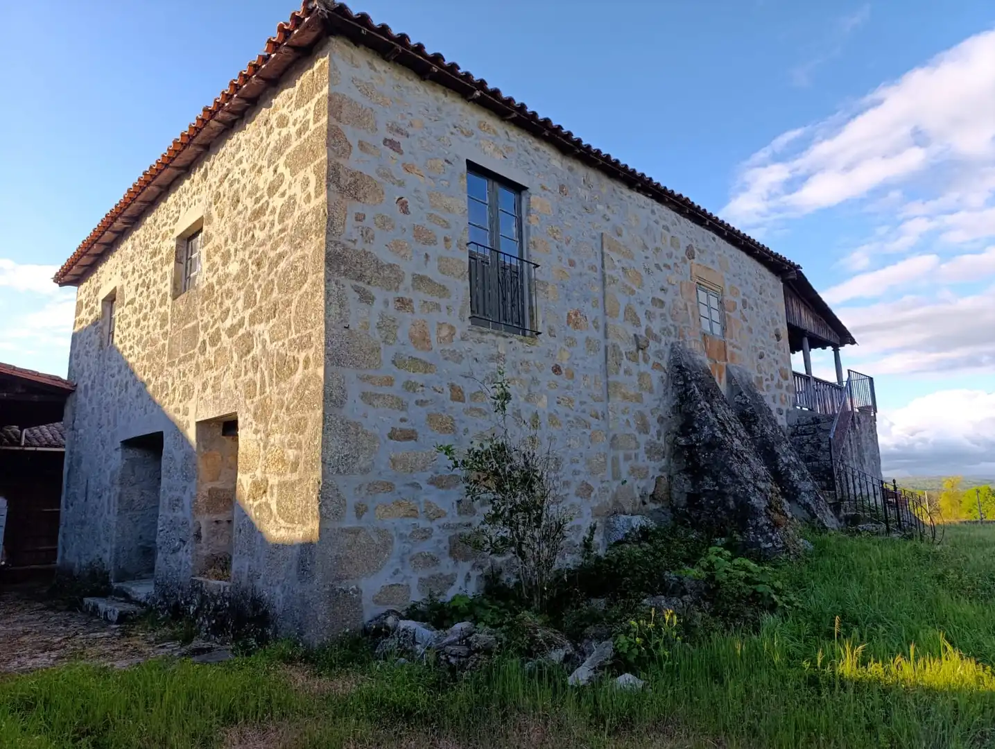 Casa rústica amb terrassa en venda a Pantón, imagen 15