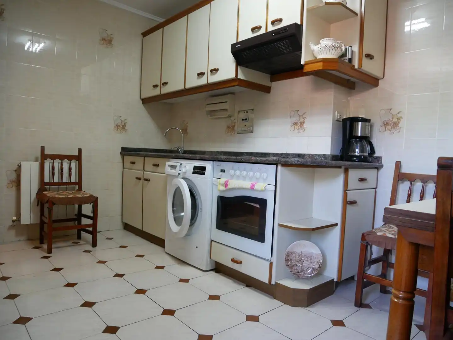 Cocina de Piso en venta en Basauri  con Calefacción y Balcón