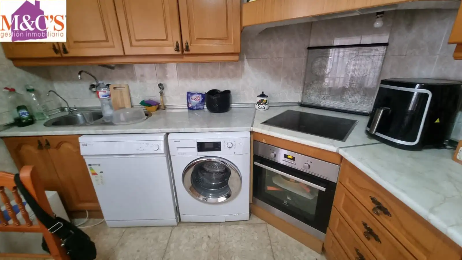 Cuina de Casa o xalet en venda en Puertollano amb Aire condicionat, Terrassa i Traster