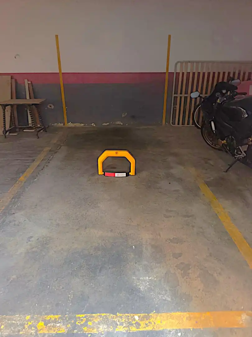 Parking de Piso en venta en Valencia con Jardín privado