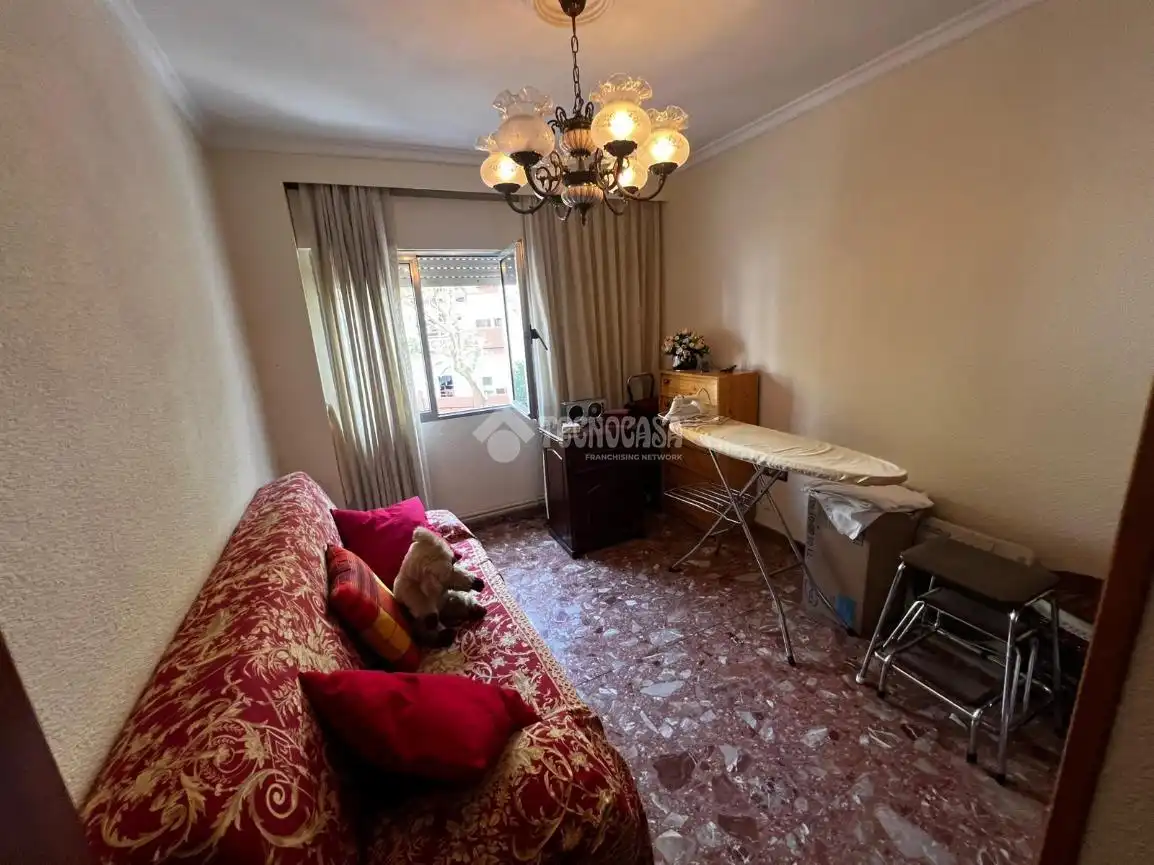 Habitación de Piso en venta en Sevilla con Terraza