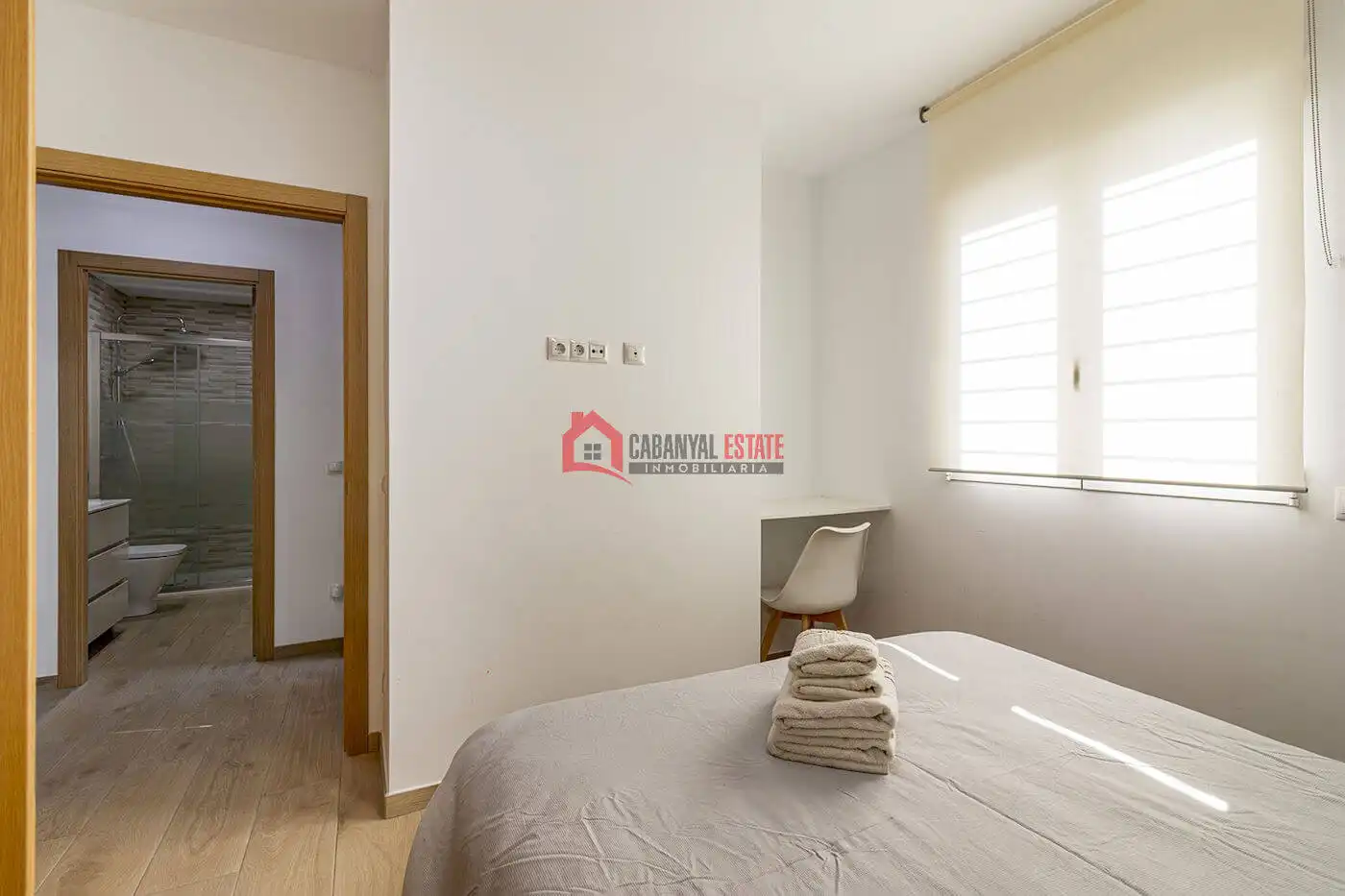 Habitación de Apartamento en venta en Valencia con Aire acondicionado y Amueblado