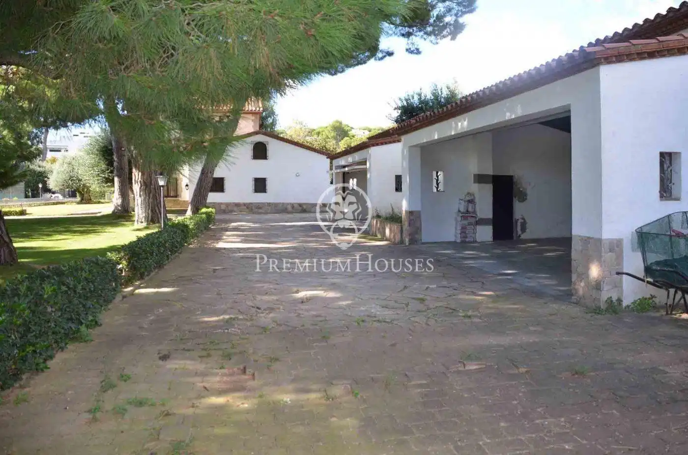 Vista exterior de Casa o xalet en venda en Sant Andreu de Llavaneres amb Calefacció i Jardí privat