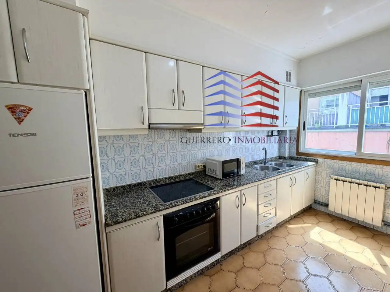 Küche von Wohnung zur Miete in Ourense Capital  mit Heizung, Möbliert und Balkon