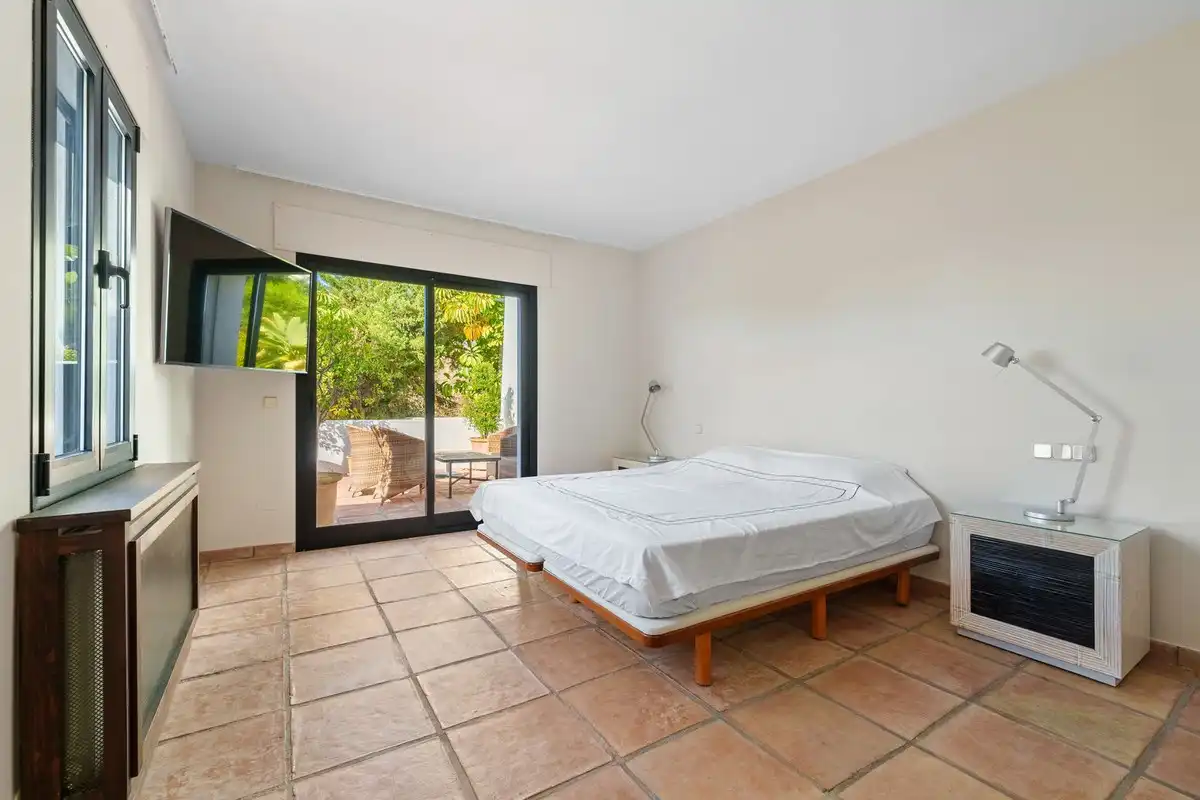 Chalet con piscina en venta en Benahavís pueblo, imagen 17