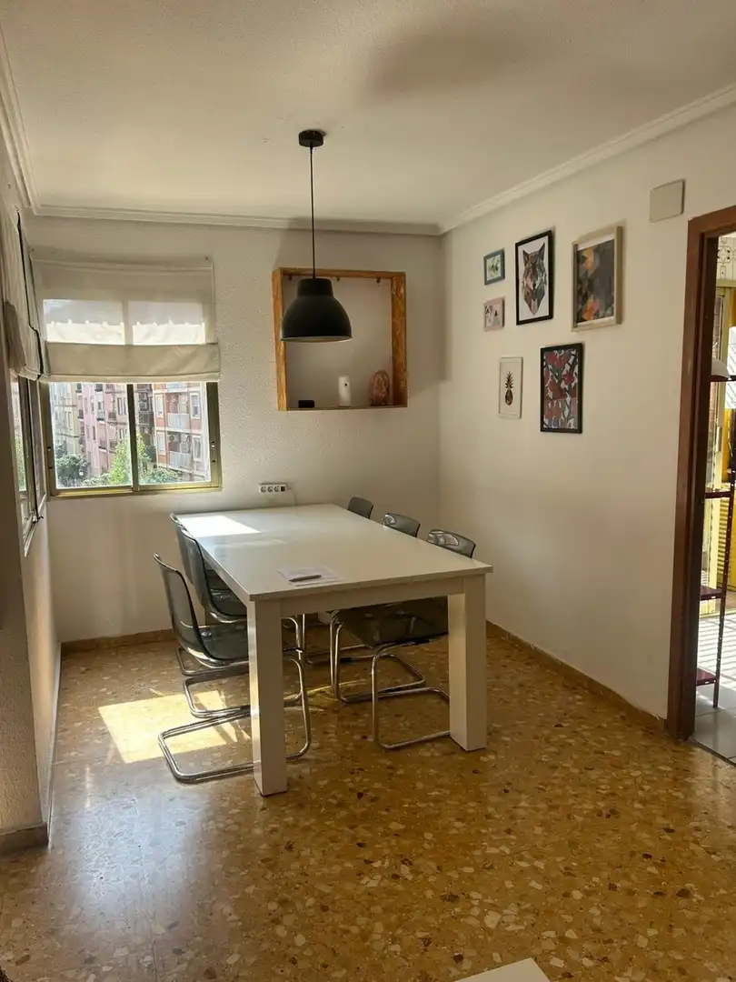 Comedor de Piso de alquiler en Valencia con Trastero y Amueblado