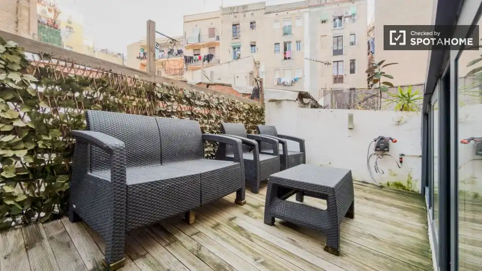 Flat for rent in El Raval