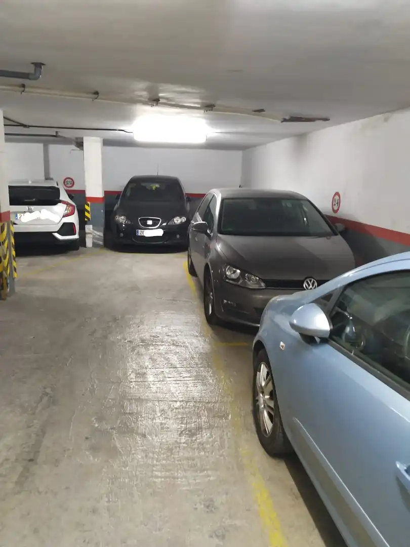 Parking of Garage for rent in Marianao