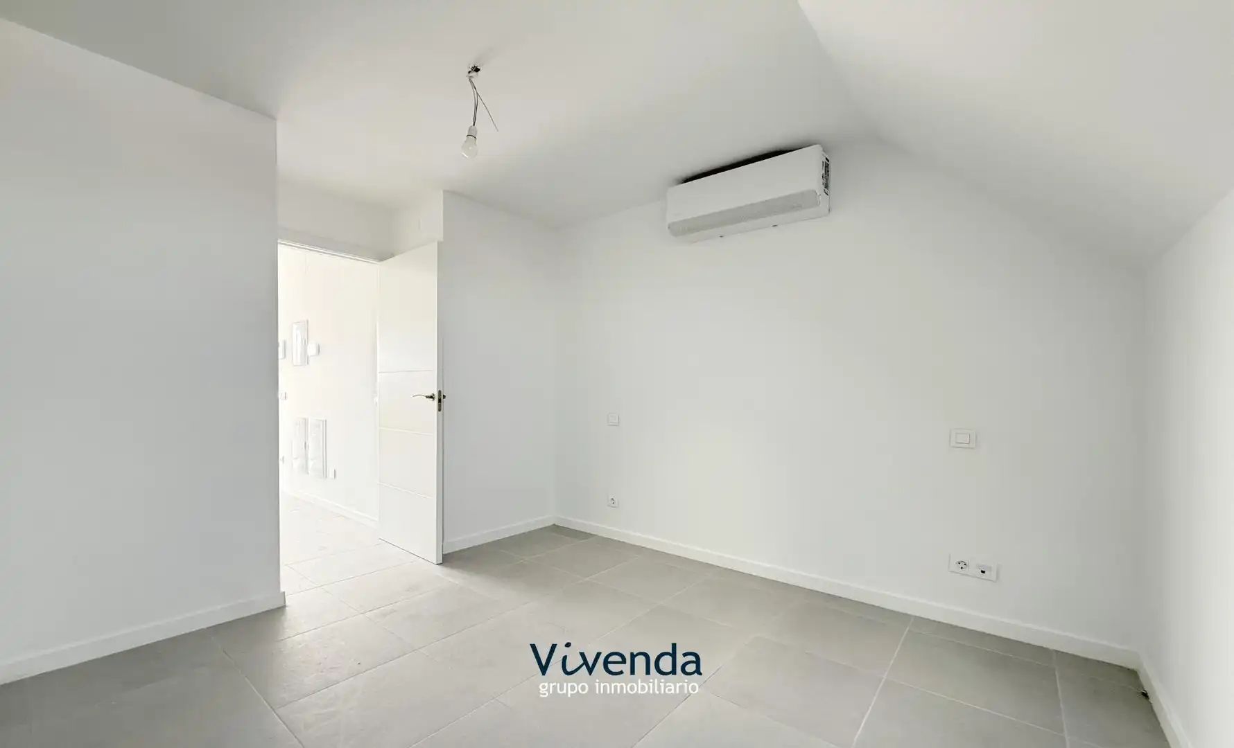Habitación de Piso en venta en Madrid con Aire acondicionado, Calefacción y Terraza
