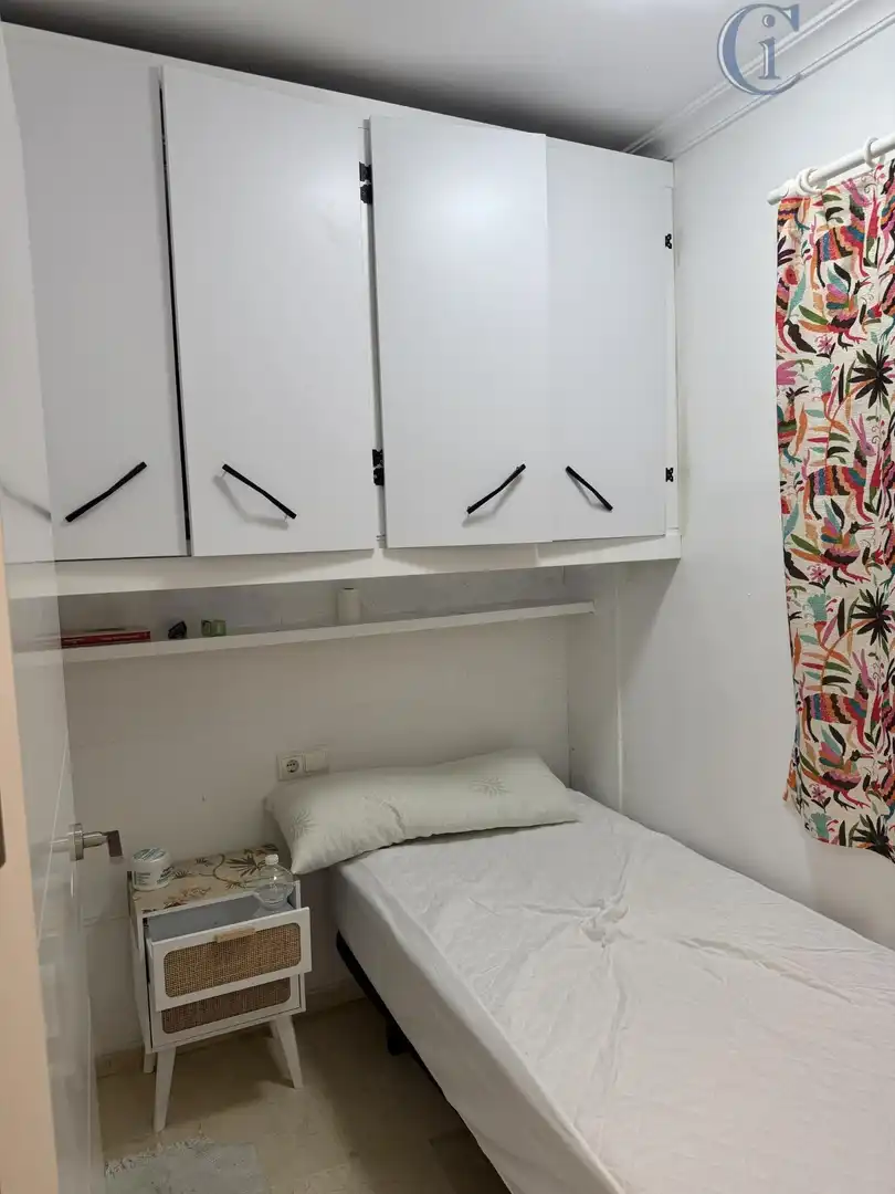 Schlafzimmer von Wohnungen zum Verkauf in Cádiz