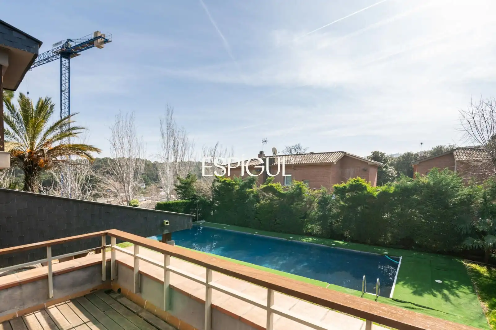 Swimming pool of Houses for sale in Sant Cugat del Vallès  with Air Conditioner, Heating and Private garden
