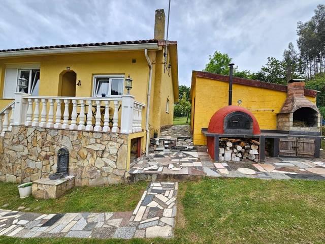 Casa-chalet en Venta en Caserio Riera La en Pillarno
