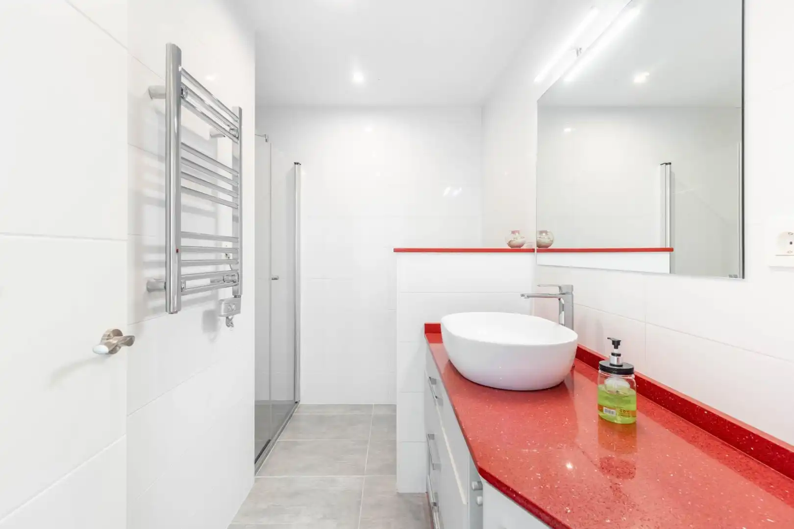 Baño de Casa o chalet en venta en Siero con Calefacción, Jardín privado y Terraza