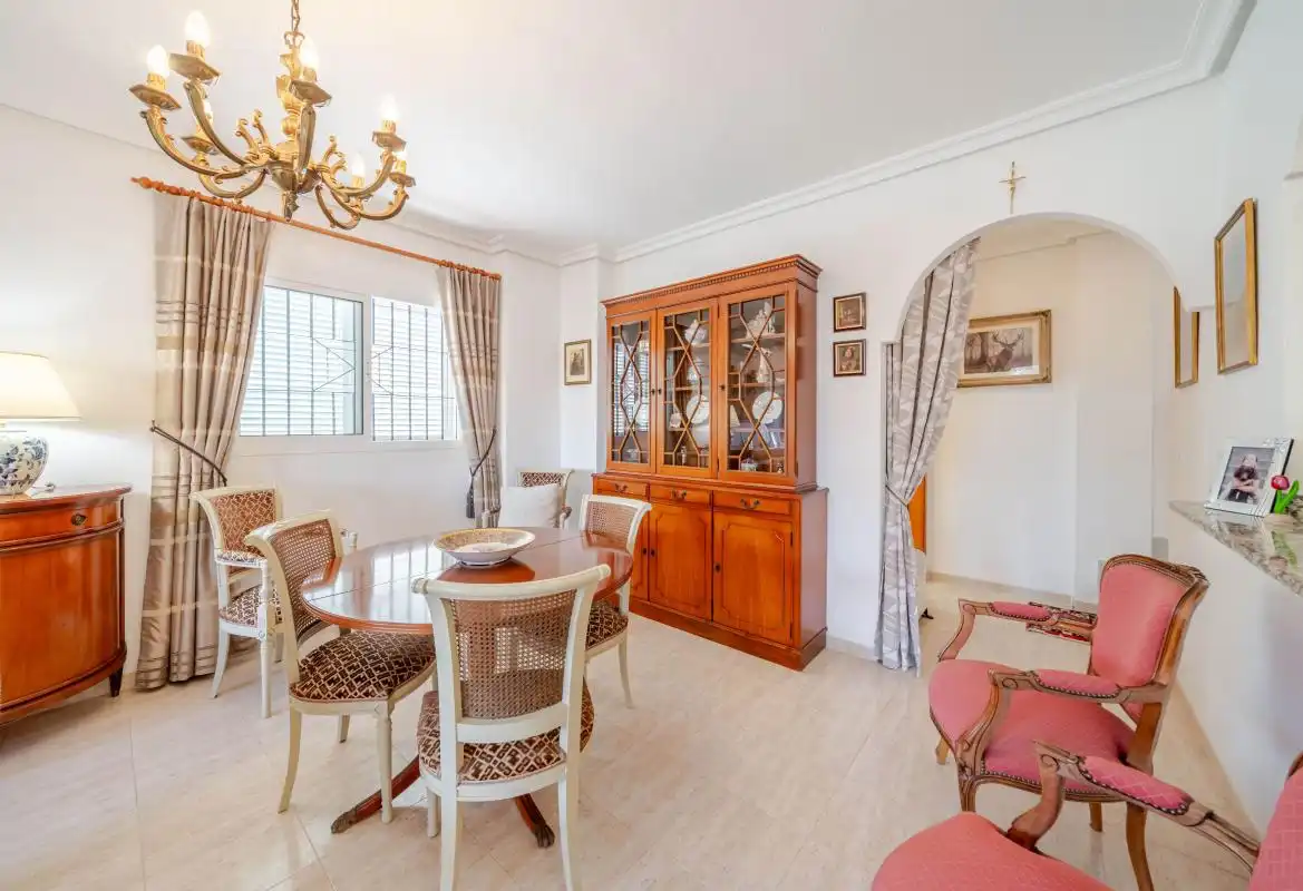 Comedor de Dúplex en venta en Santa Pola con Aire acondicionado, Calefacción y Jardín privado