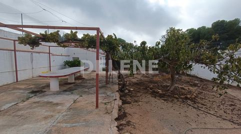 Foto 2 de Casa adosada en venta en Hellín, Albacete