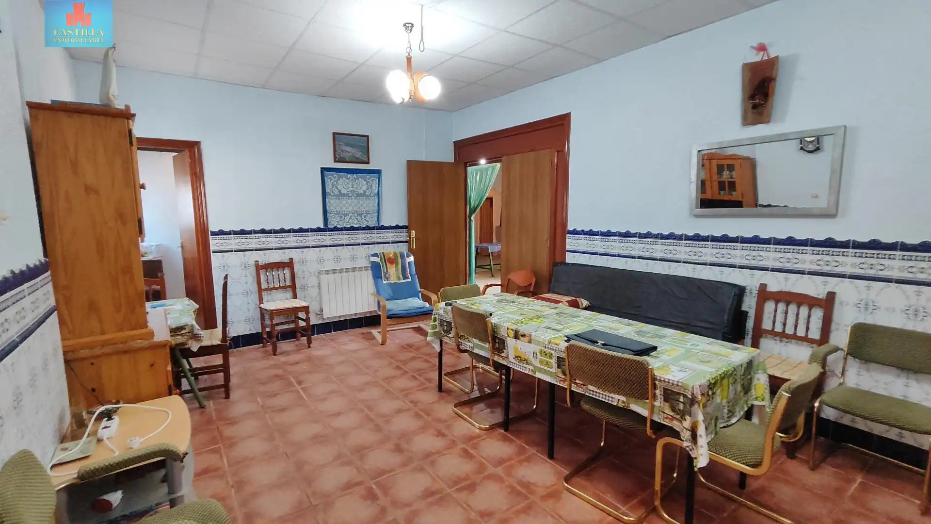 Menjador de Casa o xalet en venda en Bercial de Zapardiel amb Calefacció, Terrassa i Traster