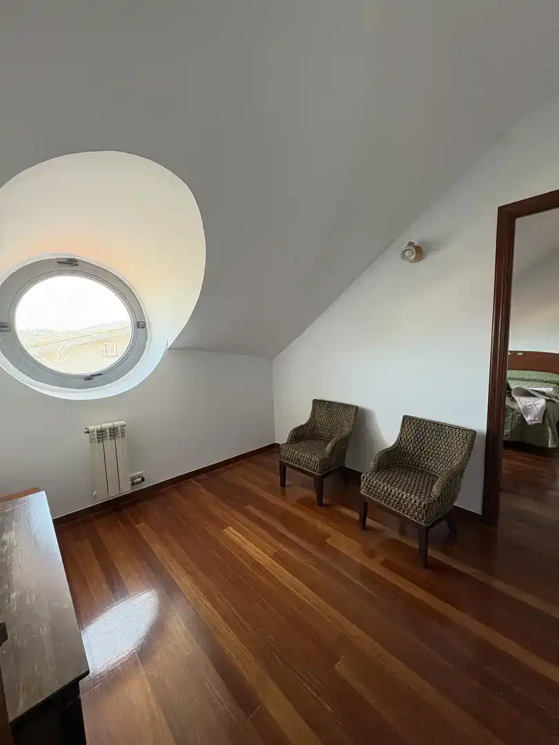 Sala d'estar de Pis de lloguer en Nigrán amb Piscina i Balcó