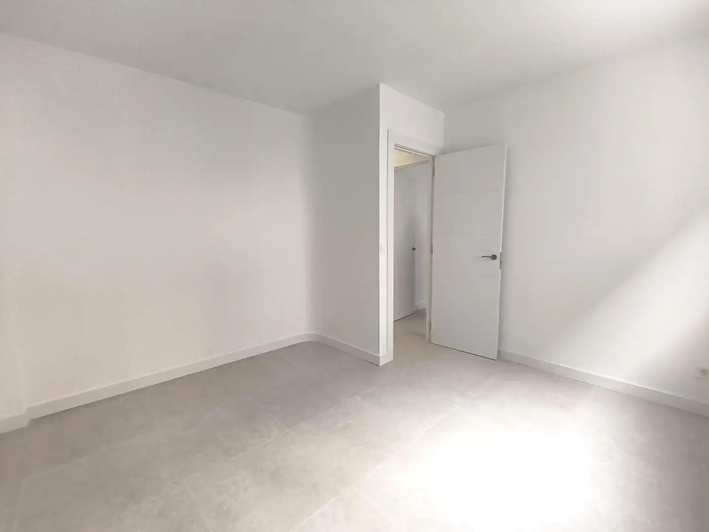 Habitación de Piso de alquiler en Santander con Calefacción